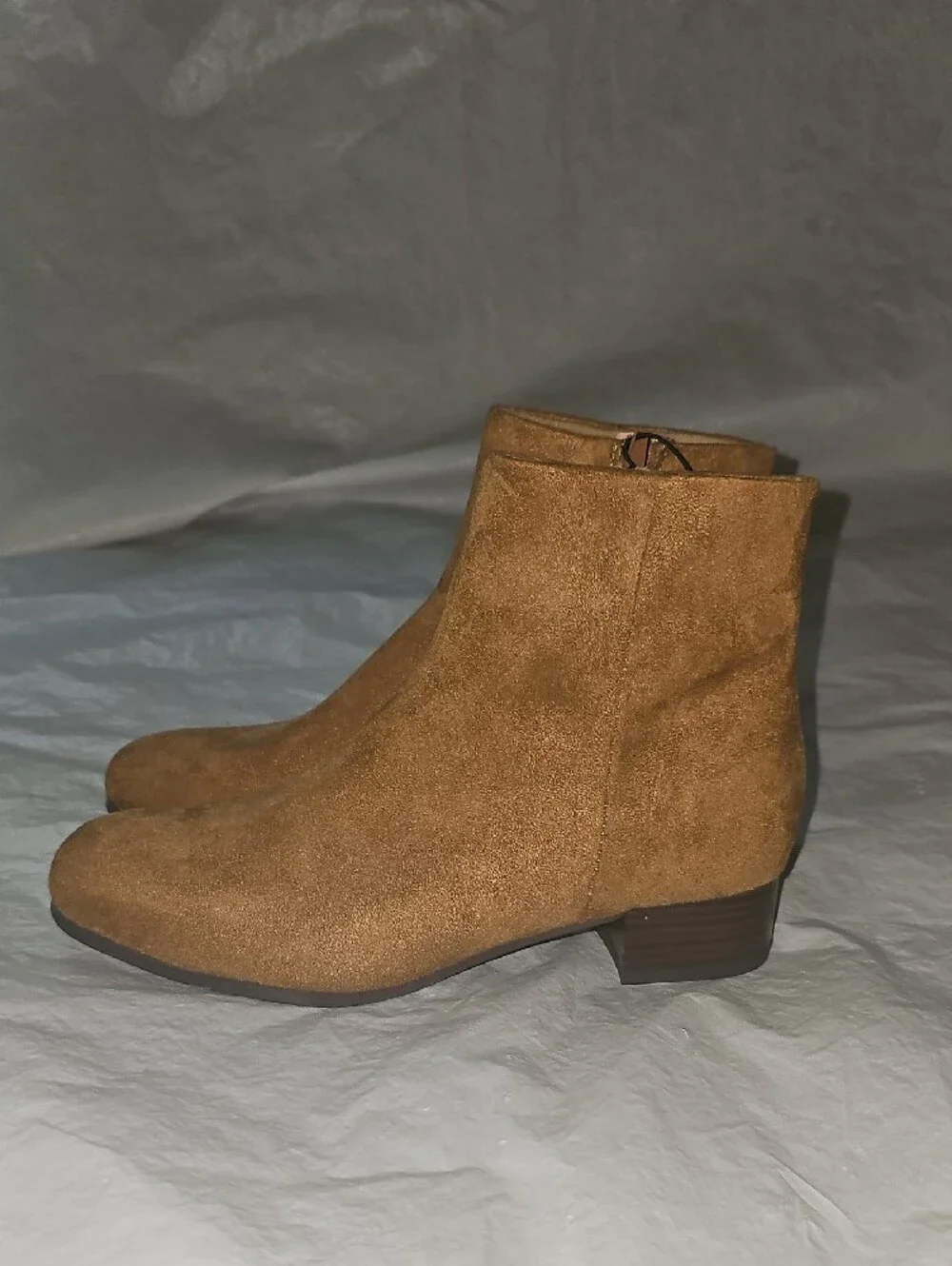 Time and Tru Women's Size 6 Zippered Ankle Boots Cognac New